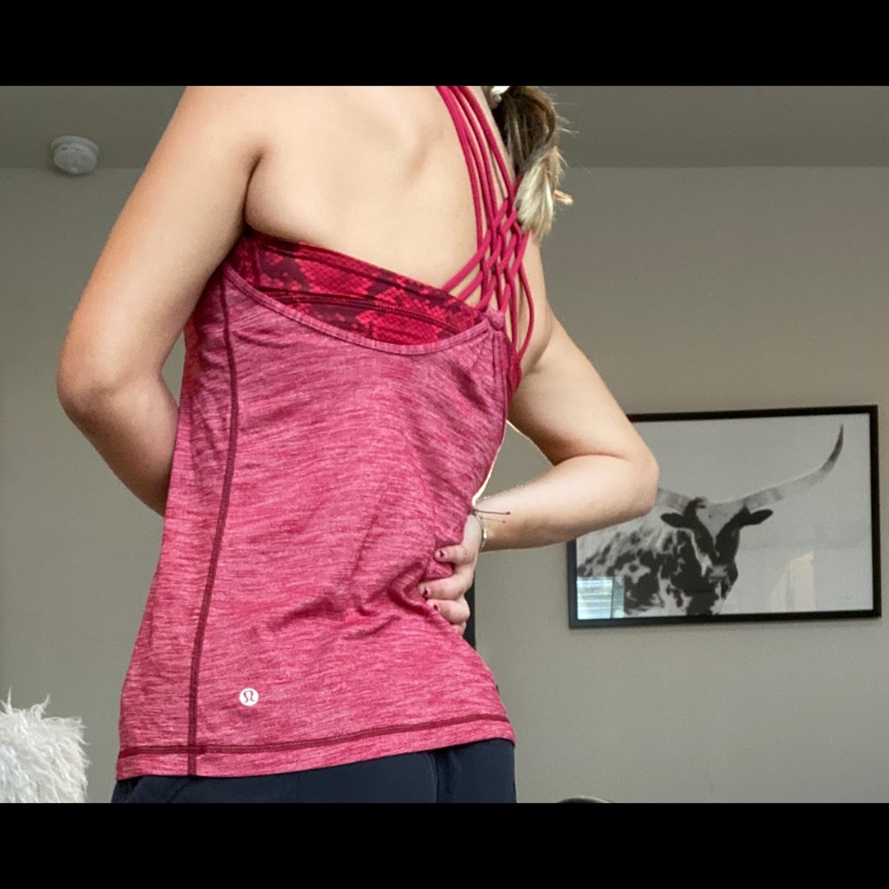 Lululemon tank